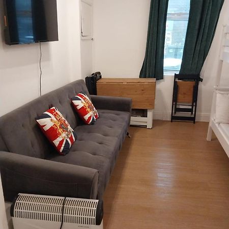 Stay In Edgware Road Guesthouse ลอนดอน ภายนอก รูปภาพ