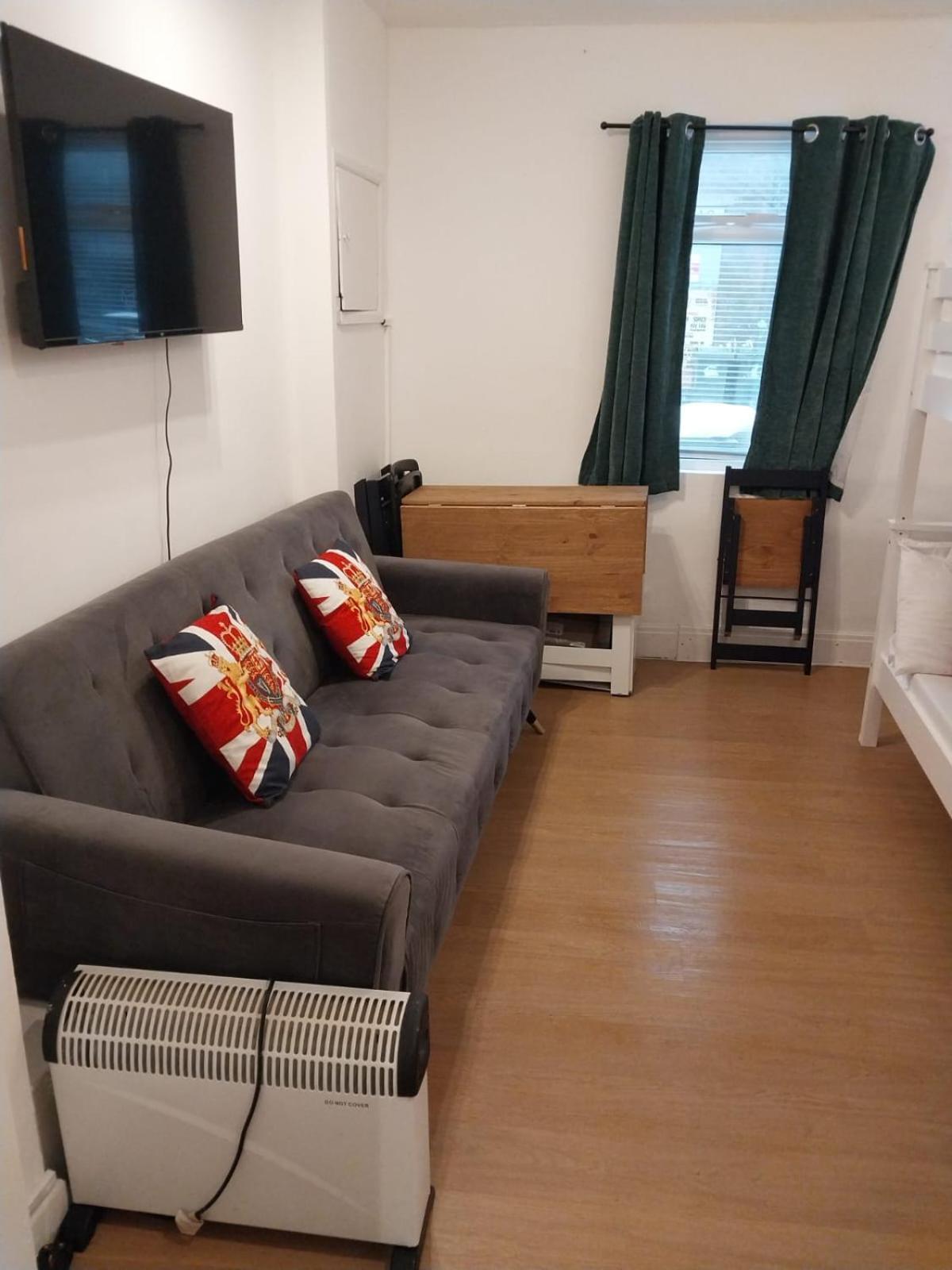 Stay In Edgware Road Guesthouse ลอนดอน ภายนอก รูปภาพ